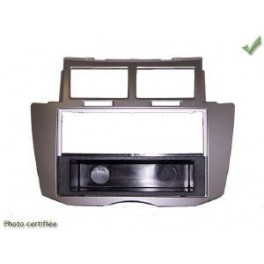 FACADE AUTORADIO TOYOTA YARIS 2009-2011