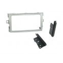 Kit integration 2 DIN TOYOTA VERSO 2009-2011 ARGENT